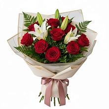Букет цветов из:  Лилии и Розы в Новый Рогачик