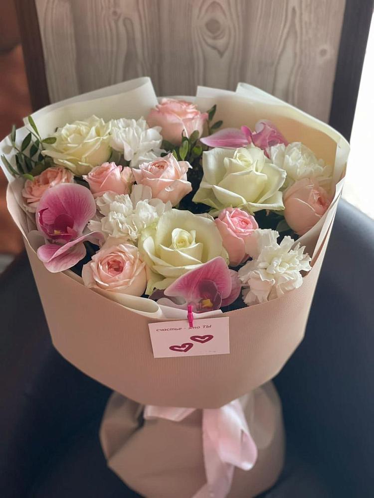 Букет цветов из: Орхидеи, Розы и Гвоздики в Новый Рогачик