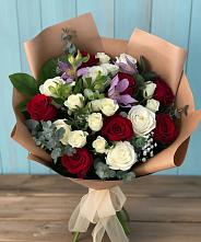 Букет цветов из:  Розы и Альстромерии в Новый Рогачик