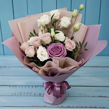 Букет цветов из:  Розы и Лизиантусы в Новый Рогачик