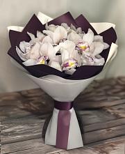Букет цветов из:  Орхидеи и Розы #REPLACE_PRED# Новый Рогачик