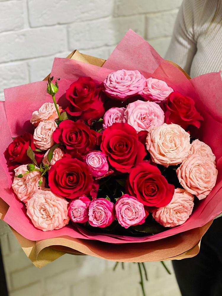 Букет цветов из: Розы в Новый Рогачик