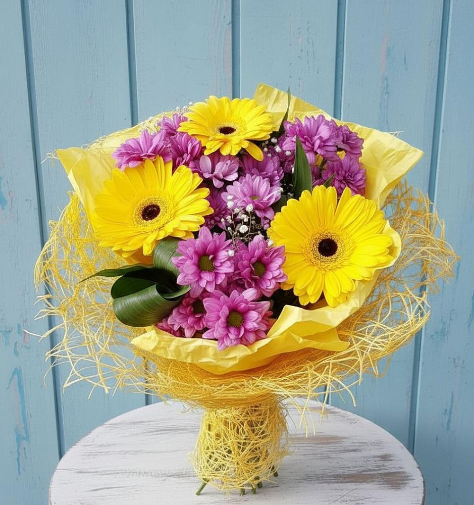Букет цветов из: Хризантемы и Герберы в Новый Рогачик
