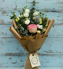 Букет цветов из:  Розы и Лизиантусы в Новый Рогачик